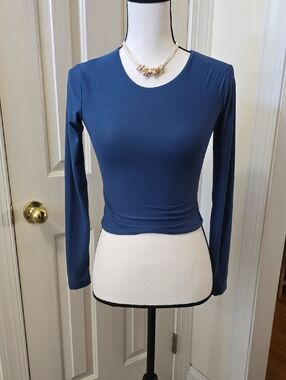 PINK REPUBLIC BRAND WOMEN'S JUNIOR SIZE BLUE LONG SLEEVES PULLOVER TOP SIZE XS